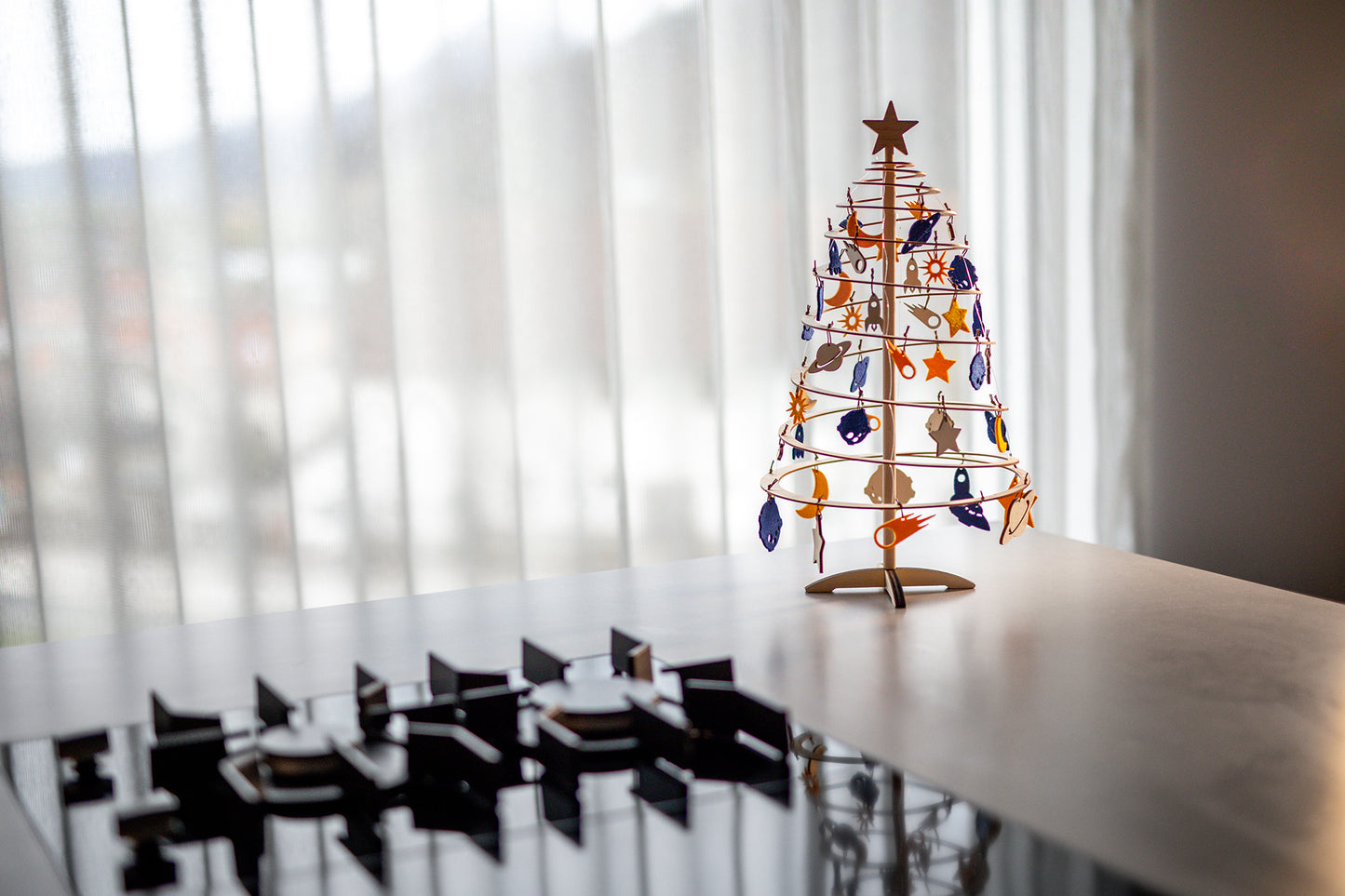 Spira Mini + Star Topper